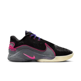 Nike LeBron XXII "Tunnel Vision" Basketball Shoes